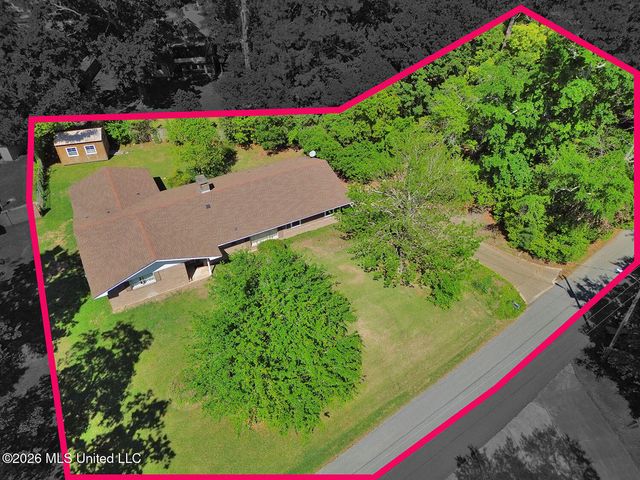 13908 Cerro Verde Drive, Ocean Springs, MS 39564
