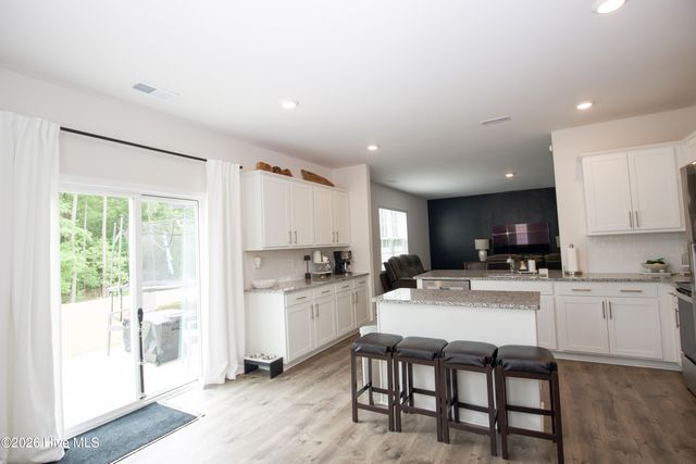 1179 Misty Creek Drive, Aberdeen, NC 28315