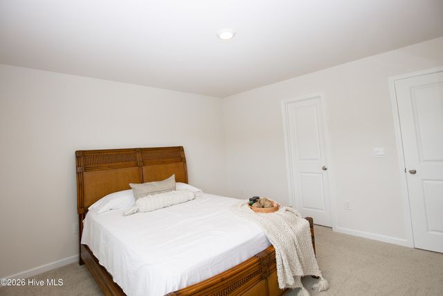 1179 Misty Creek Drive, Aberdeen, NC 28315