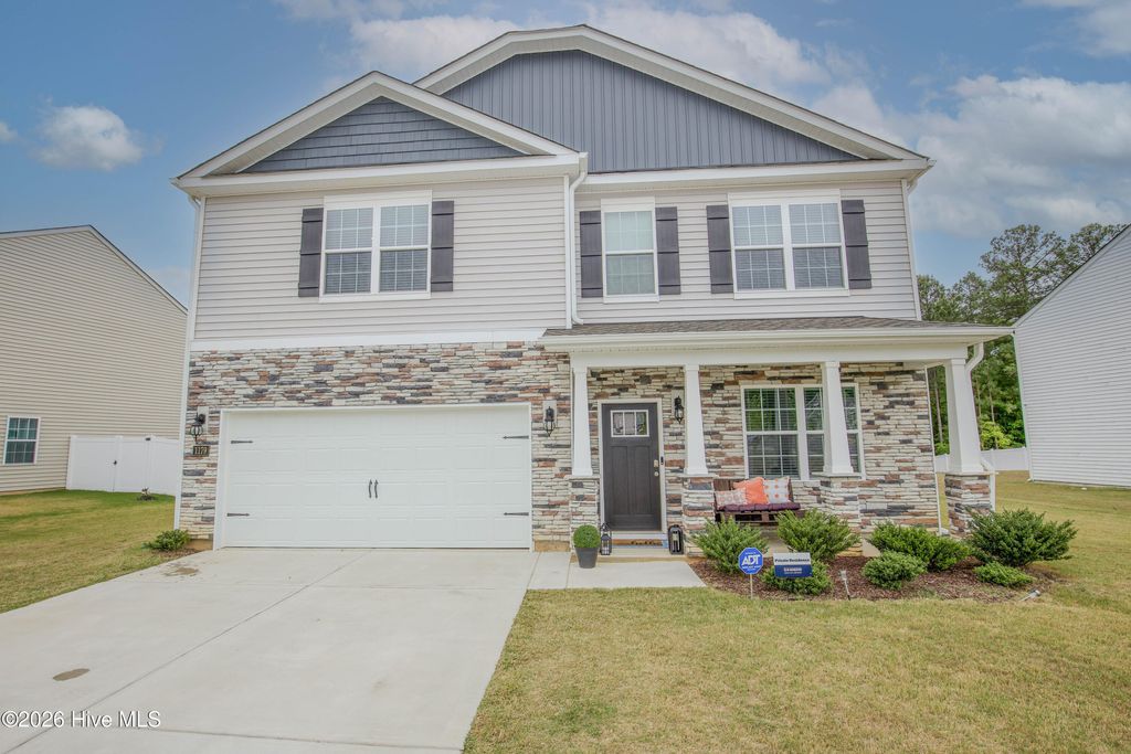 1179 Misty Creek Drive, Aberdeen, NC 28315