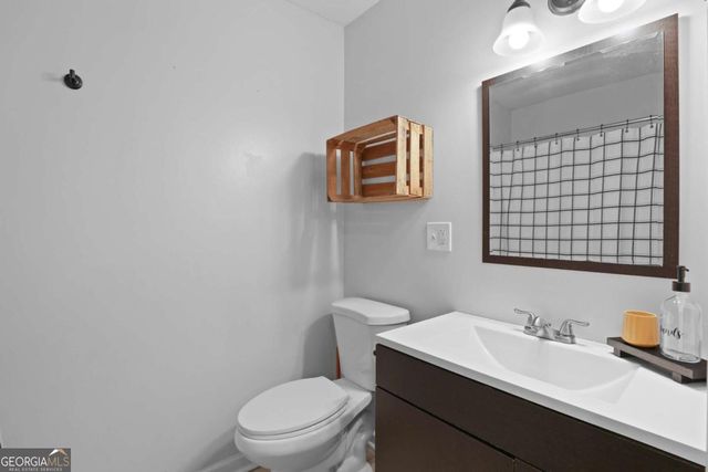 125 Red Mountain Road, Dallas, GA 30157