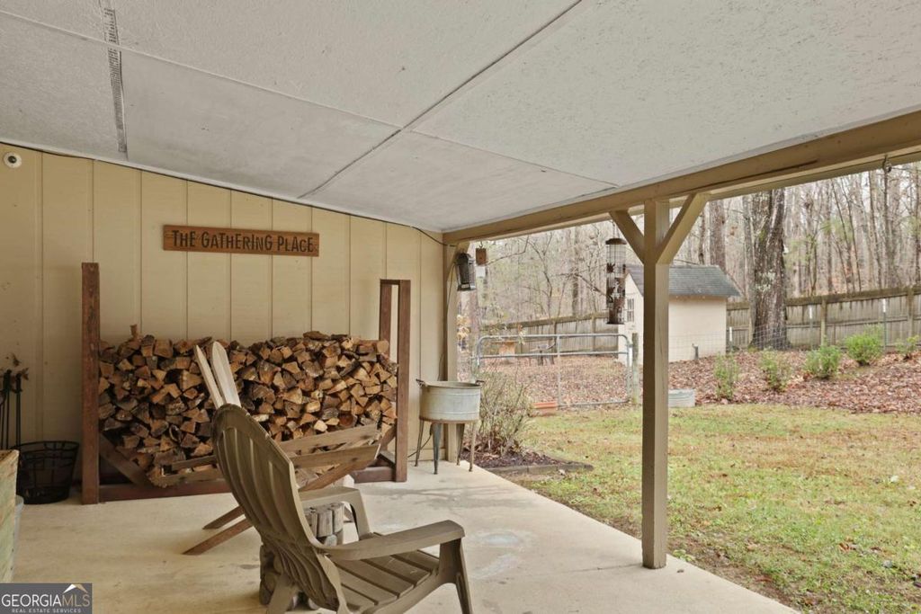 125 Red Mountain Road, Dallas, GA 30157