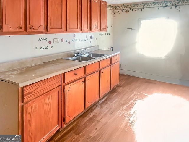 1392 Fort Hill Street, Macon, GA 31217