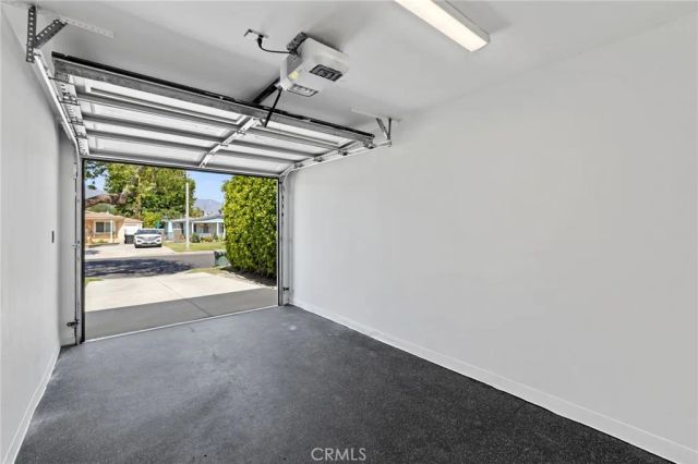827 N Lamer, Burbank, CA 91506
