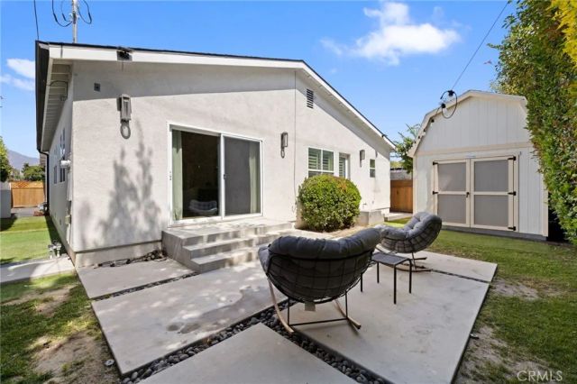 827 N Lamer, Burbank, CA 91506