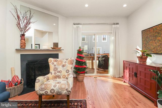 6194 WILD VALLEY CT, Alexandria, VA 22310