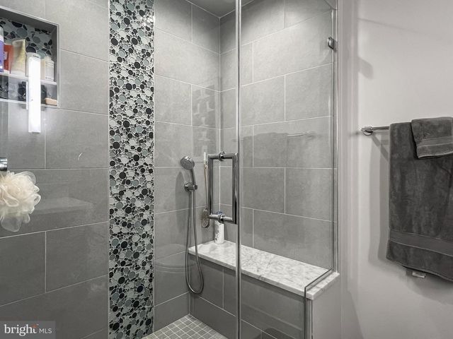 6194 WILD VALLEY CT, Alexandria, VA 22310