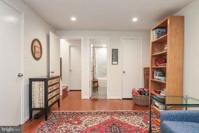 6194 WILD VALLEY CT, Alexandria, VA 22310