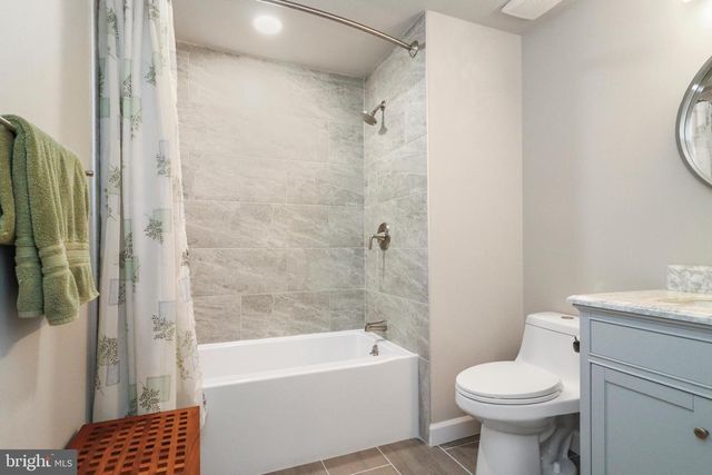 6194 WILD VALLEY CT, Alexandria, VA 22310