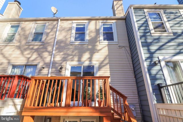 6194 WILD VALLEY CT, Alexandria, VA 22310