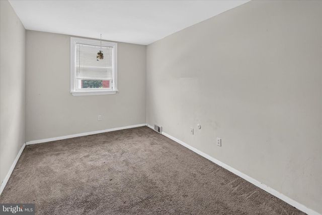 3300 PRIMROSE RD, Philadelphia, PA 19114