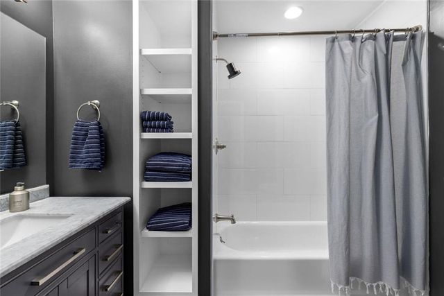 1601 Defoors NW Landing, Atlanta, GA 30318