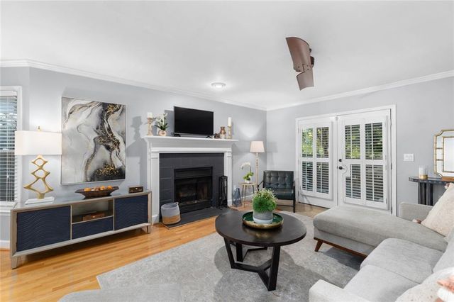 1601 Defoors NW Landing, Atlanta, GA 30318