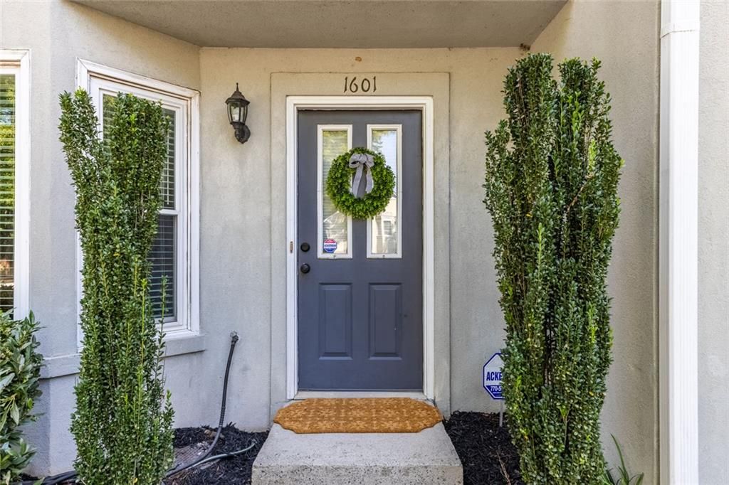 1601 Defoors NW Landing, Atlanta, GA 30318
