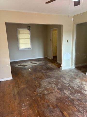 1510 HINDMAN AVE, Memphis, TN 38127