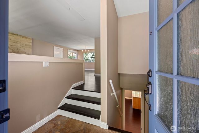 3301 Apache Drive, Mount Vernon, WA 98273