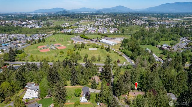 3301 Apache Drive, Mount Vernon, WA 98273