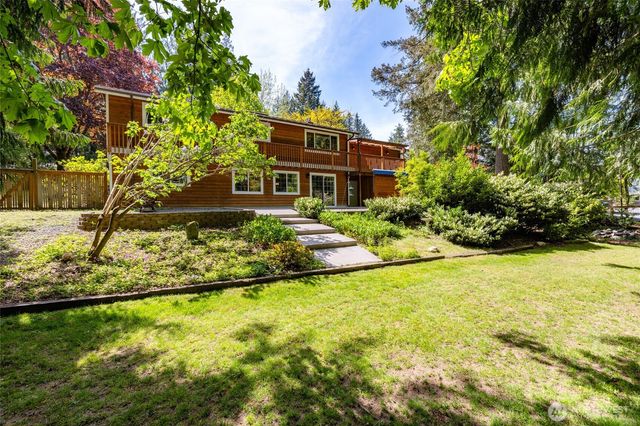 3301 Apache Drive, Mount Vernon, WA 98273