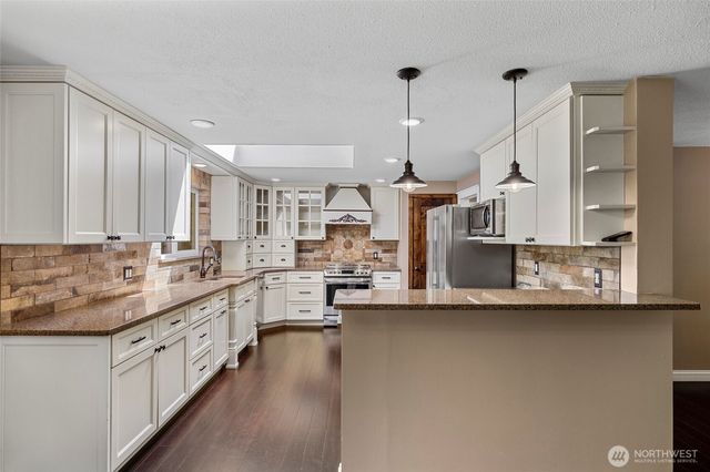 3301 Apache Drive, Mount Vernon, WA 98273