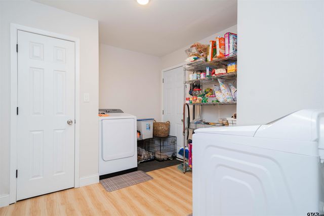 1312 Andrews St, Kilgore, TX 75662