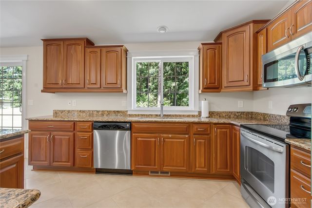 9938 168th Avenue SW, Rochester, WA 98579