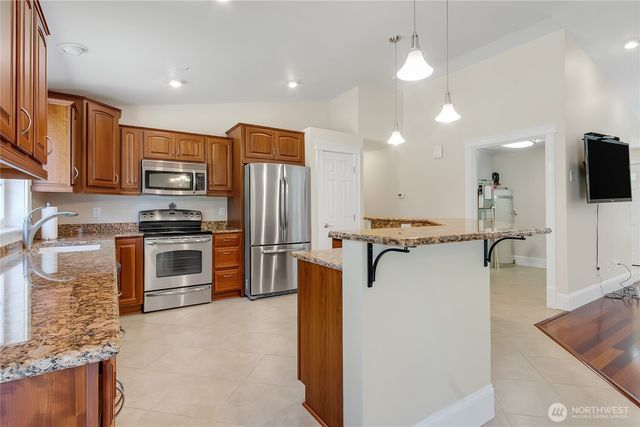 9938 168th Avenue SW, Rochester, WA 98579