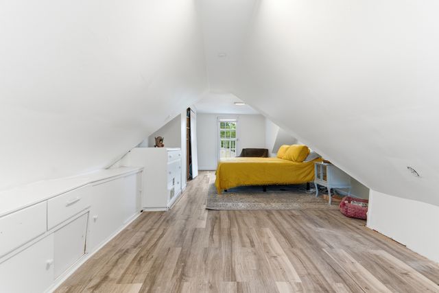 233 E Hawthrone Drive, Round Lake Beach, IL 60073