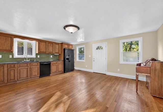 703 S Main St, Randolph, MA 02368