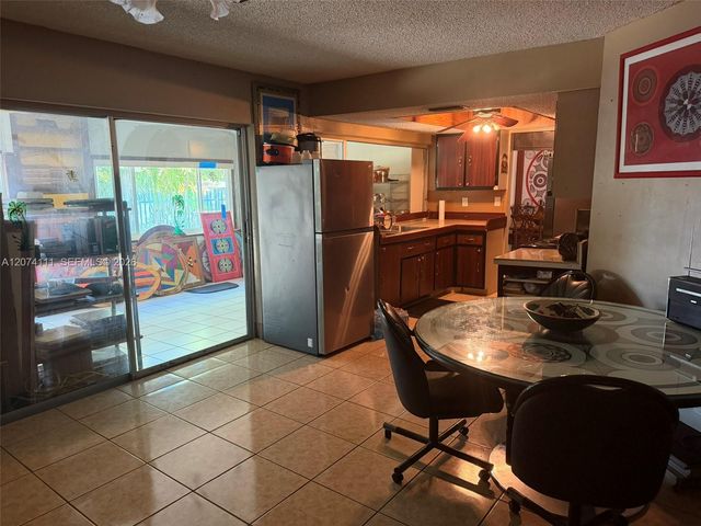 3970 NW 50th Avenue, Lauderdale Lakes, FL 33319