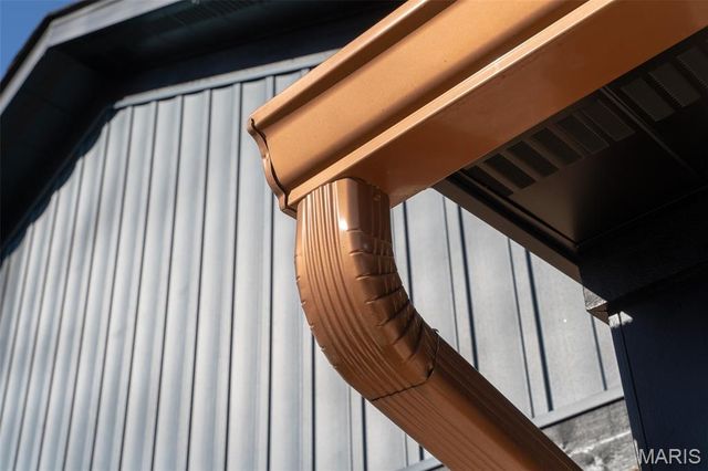 7999 State Rd DD, Bloomsdale, MO 63627