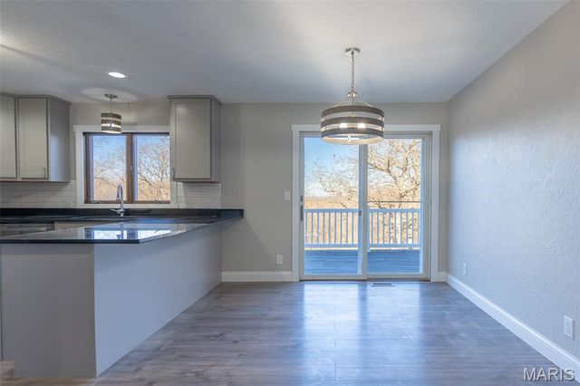 7999 State Rd DD, Bloomsdale, MO 63627