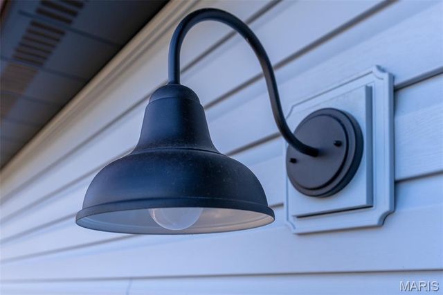 7999 State Rd DD, Bloomsdale, MO 63627