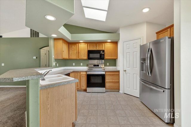 3426 E Princess Amy Ct, Nampa, ID 83687