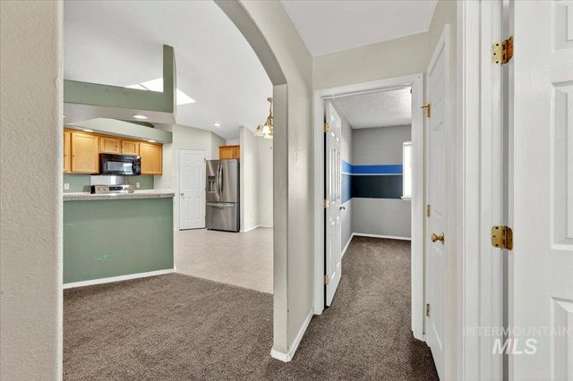 3426 E Princess Amy Ct, Nampa, ID 83687