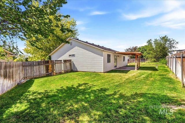3426 E Princess Amy Ct, Nampa, ID 83687