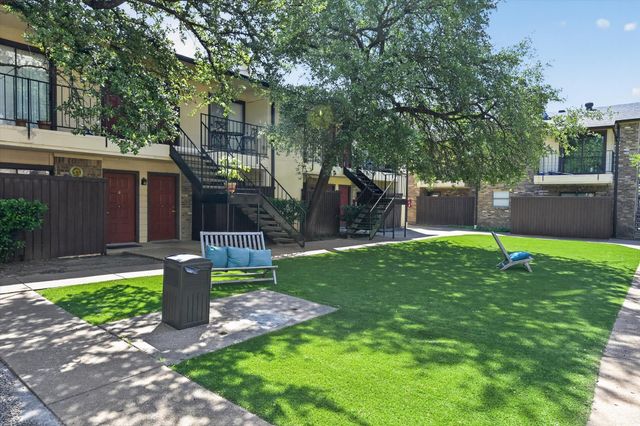 1810 N Garrett Avenue 124, Dallas, TX 75206