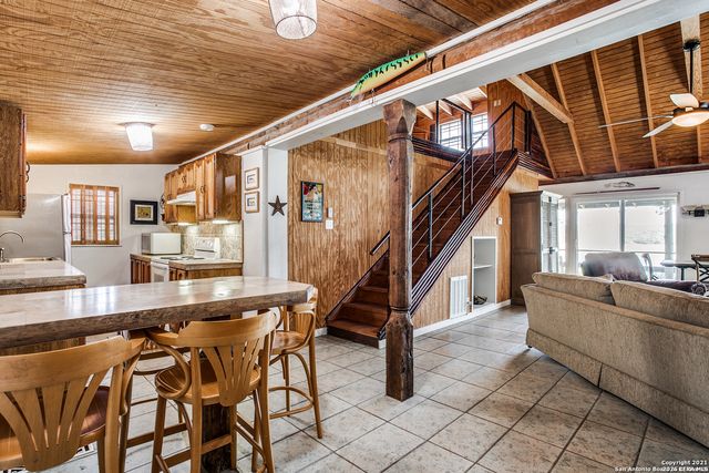 253 Water Crest, Pipe Creek, TX 78063