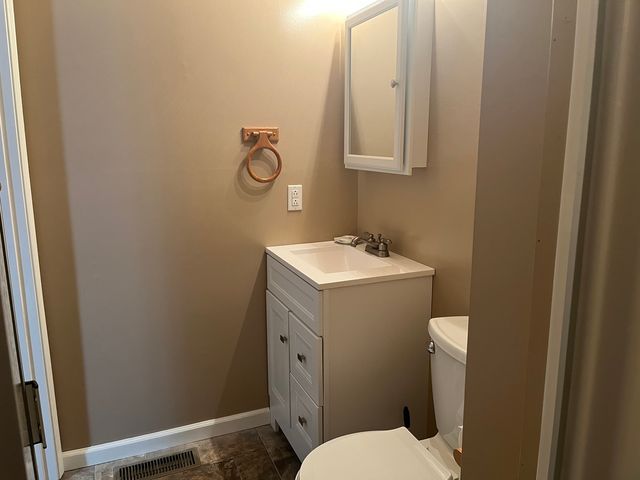 4 Acorn Drive, Harrisburg, IL 62946