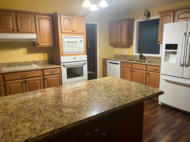 4 Acorn Drive, Harrisburg, IL 62946