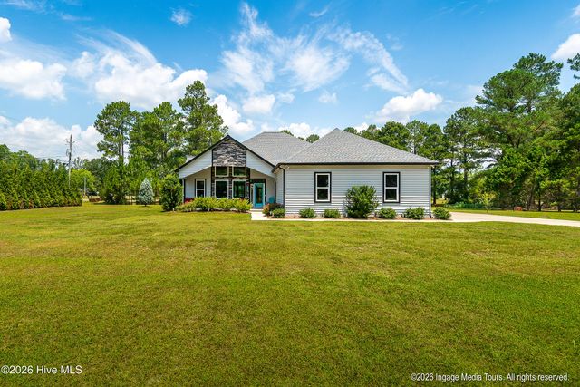3811 Lockhaven Lane, Grimesland, NC 27837