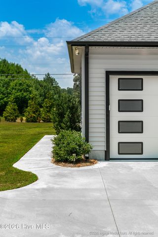 3811 Lockhaven Lane, Grimesland, NC 27837