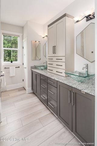 3811 Lockhaven Lane, Grimesland, NC 27837