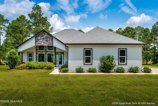 3811 Lockhaven Lane, Grimesland, NC 27837