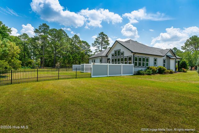 3811 Lockhaven Lane, Grimesland, NC 27837