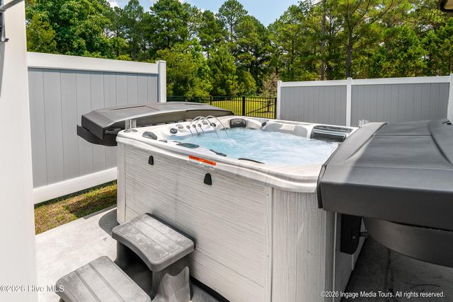 3811 Lockhaven Lane, Grimesland, NC 27837