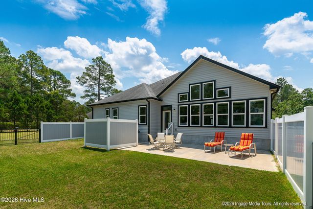 3811 Lockhaven Lane, Grimesland, NC 27837