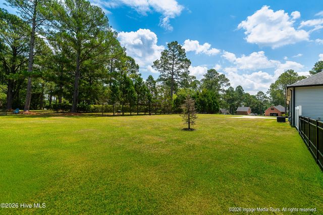 3811 Lockhaven Lane, Grimesland, NC 27837