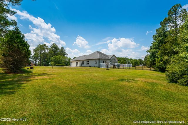 3811 Lockhaven Lane, Grimesland, NC 27837