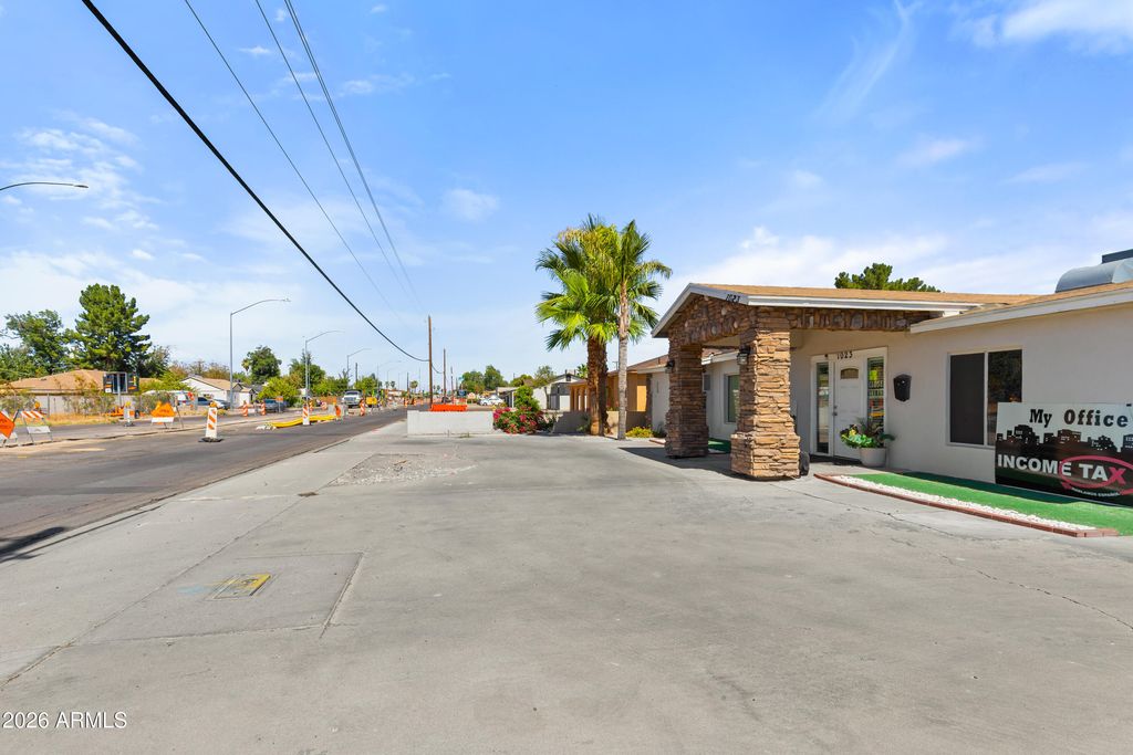 1023 E BROADWAY Road, Mesa, AZ 85204 — photo 3