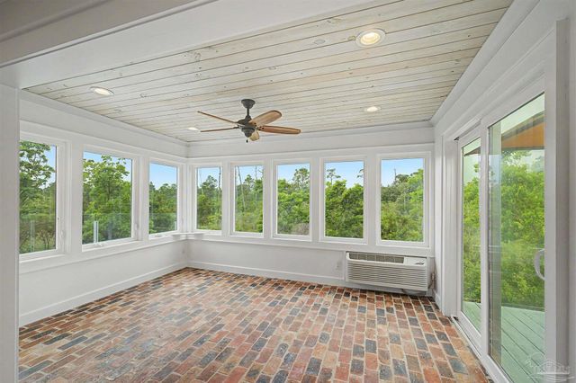 1132 Soundview Trl, Gulf Breeze, FL 32561